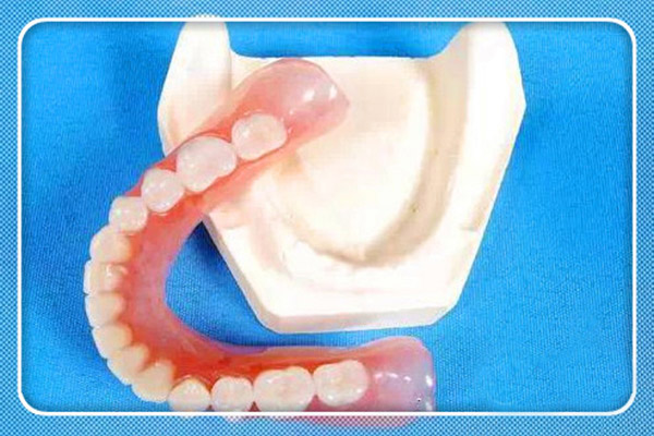 假牙修复方式有哪些？