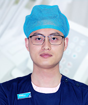 欧阳昌 执业医师