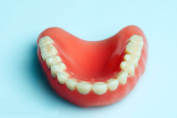 合肥假牙安装费用多少？