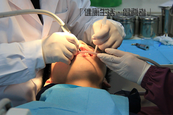 合肥哪里烤瓷牙做得好？